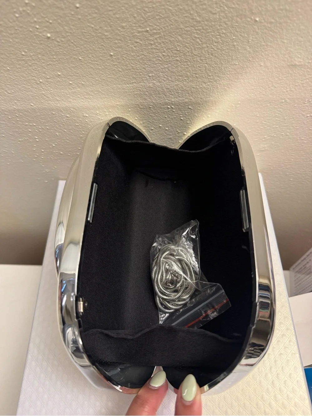 Clutch - silver, acrylic - Picture 5 of 5